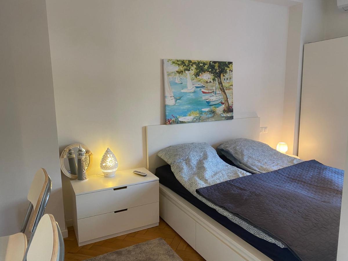 Blue Port Apartment In Ujlipotvaros With Free Parking Budapest Kültér fotó