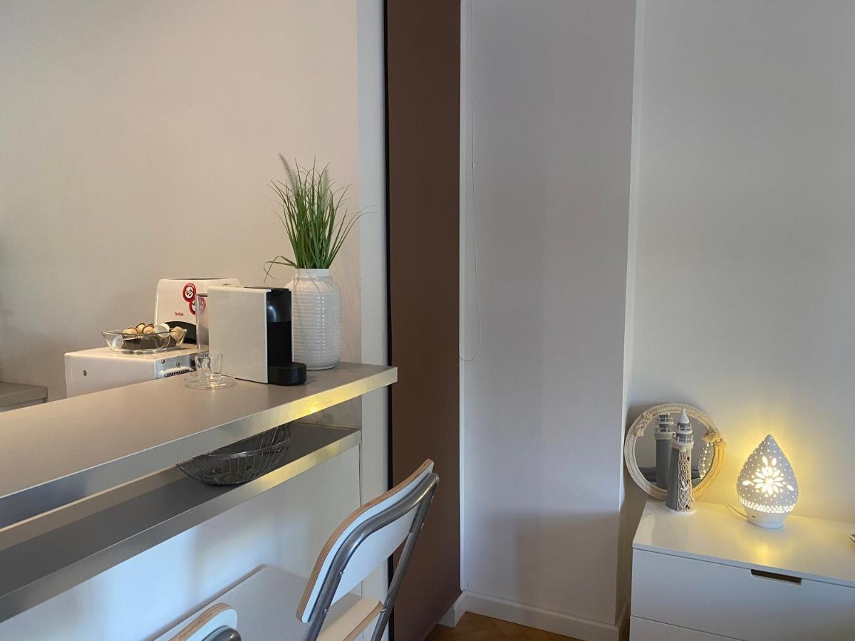 Blue Port Apartment In Ujlipotvaros With Free Parking Budapest Kültér fotó